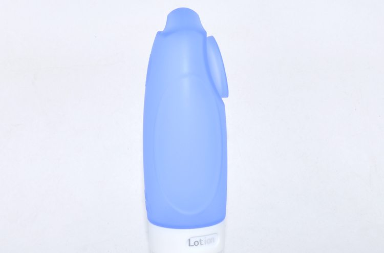 siliocne baby bottle