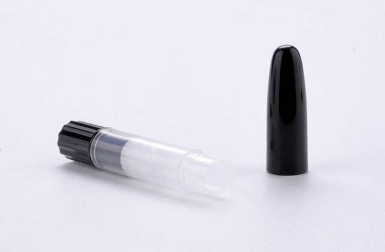 Plastic Lip Gloss Pen Manufacturer