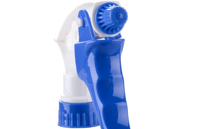 Plastic large output trigger sprayer
