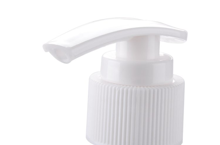 Ribbed White Shower Foam Heads