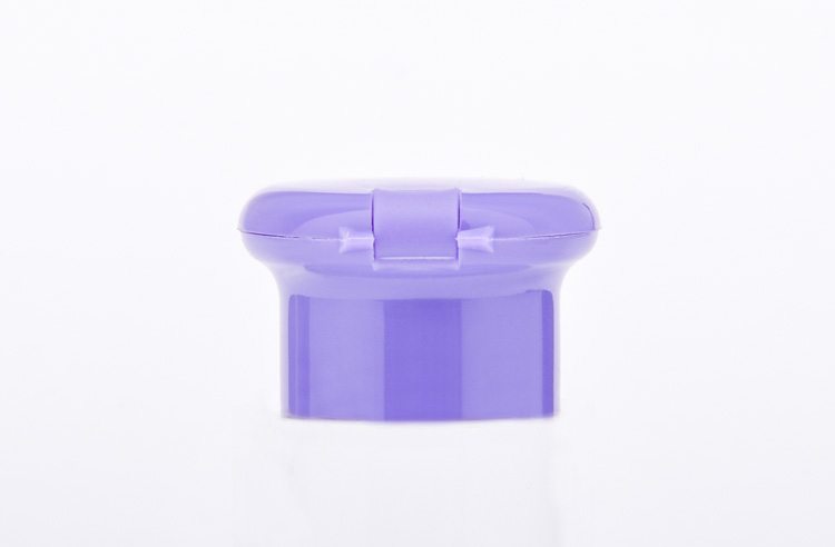 white Ribbed plastic lid