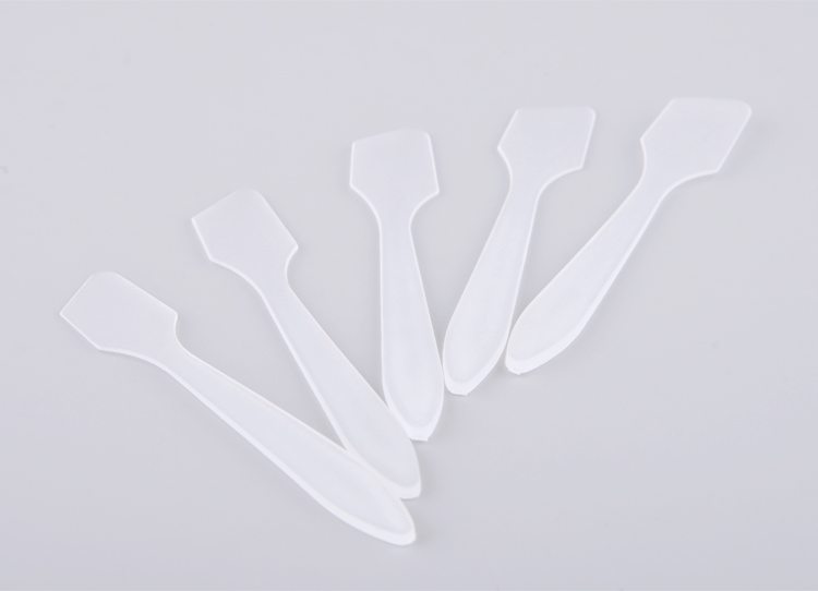 plastic cosmetic spoon