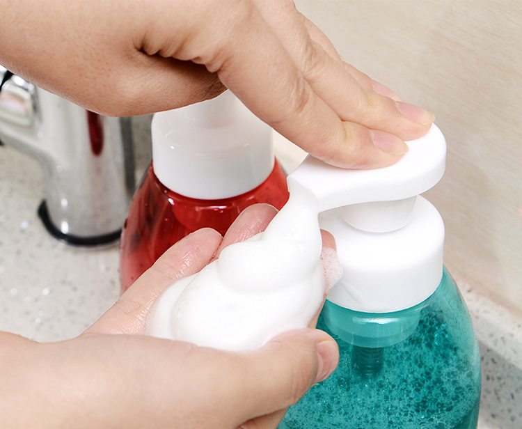 Facial Airless Cleanser Bottles