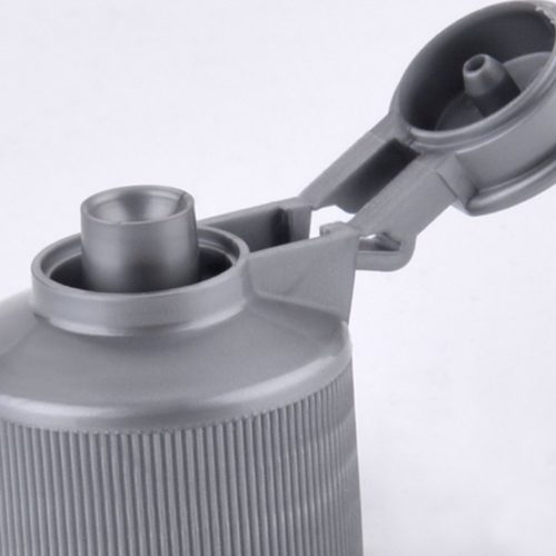 Flip top cap
