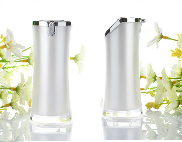 acrylic decorative lotion bottles silver cap