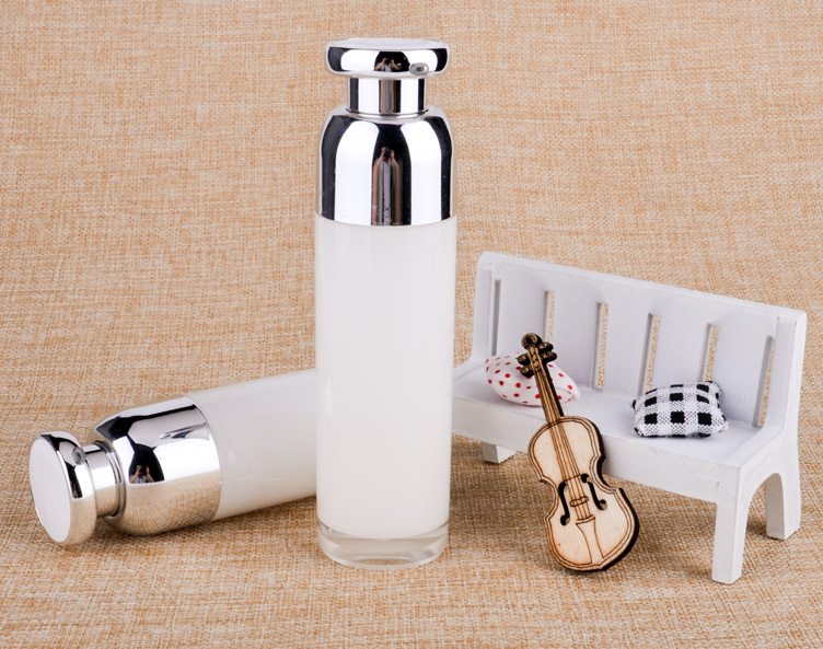  luxurious airless travel cosmetic bottle set